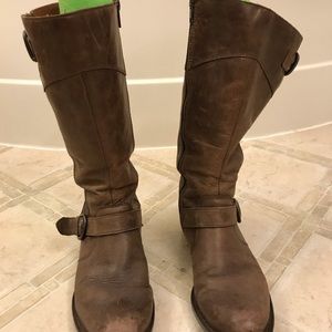 Born boots brown leather size 8.5